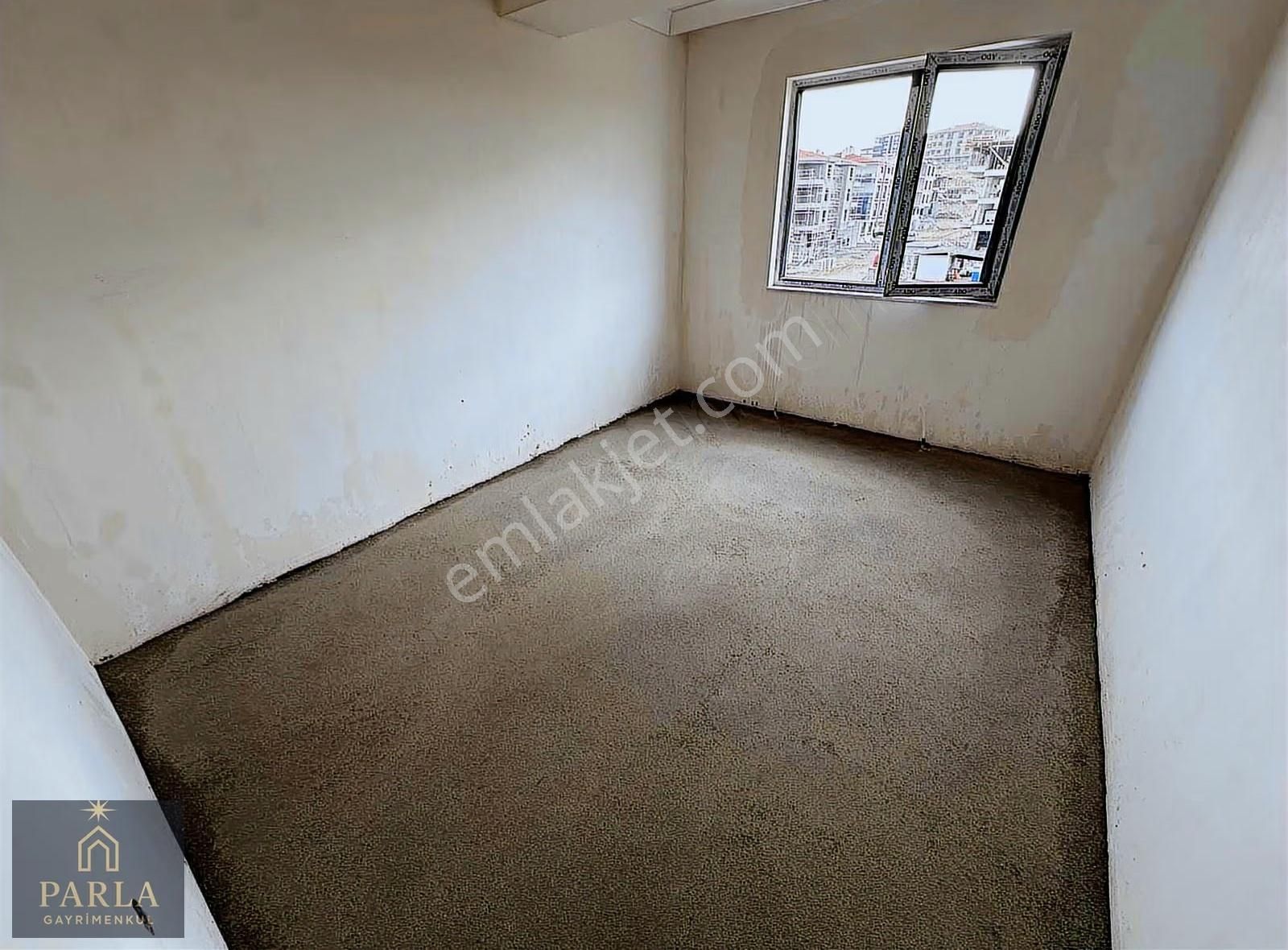 Parla Emlak'tan Fevziçakmak Mah. 3+1/3.kat/120m2 (3 Aya Teslim) - Görsel 17
