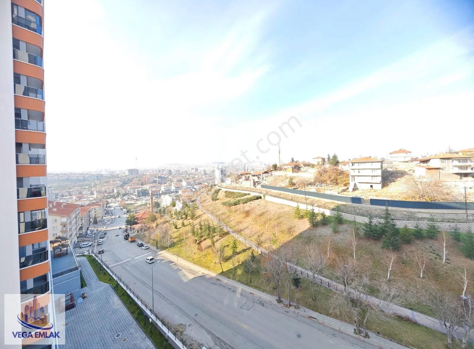 Vega Emlak'tan Vestra Protokolde Keçiören Manzaralı Site Dairesi - Görsel 21