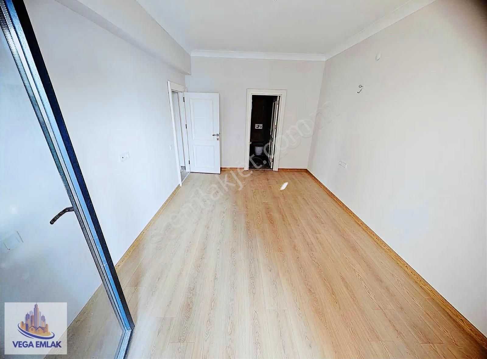 Vega Emlak'tan Vestra Protokolde Keçiören Manzaralı Site Dairesi - Görsel 23