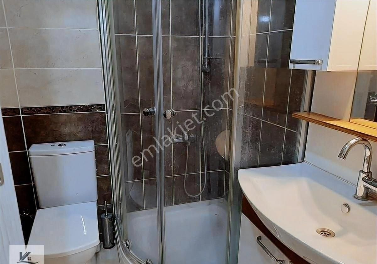 Libadiye Caddesinde Emaar Avm Ye 50 Mt.mesafede 2+1 90 M2 1.kat - Görsel 12