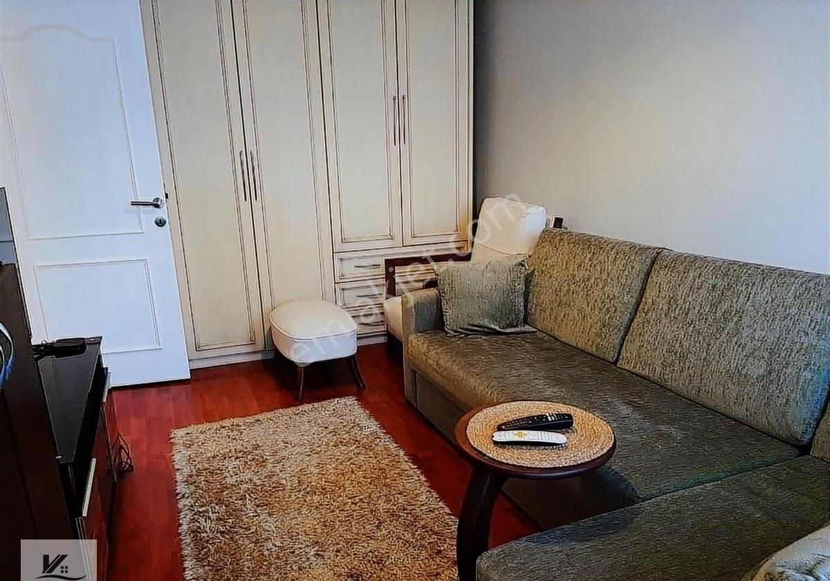 Çekmeköy Beşyıldız Sitesinde 135 M2 Net Kullanımlı 1.kat Daire - Görsel 32