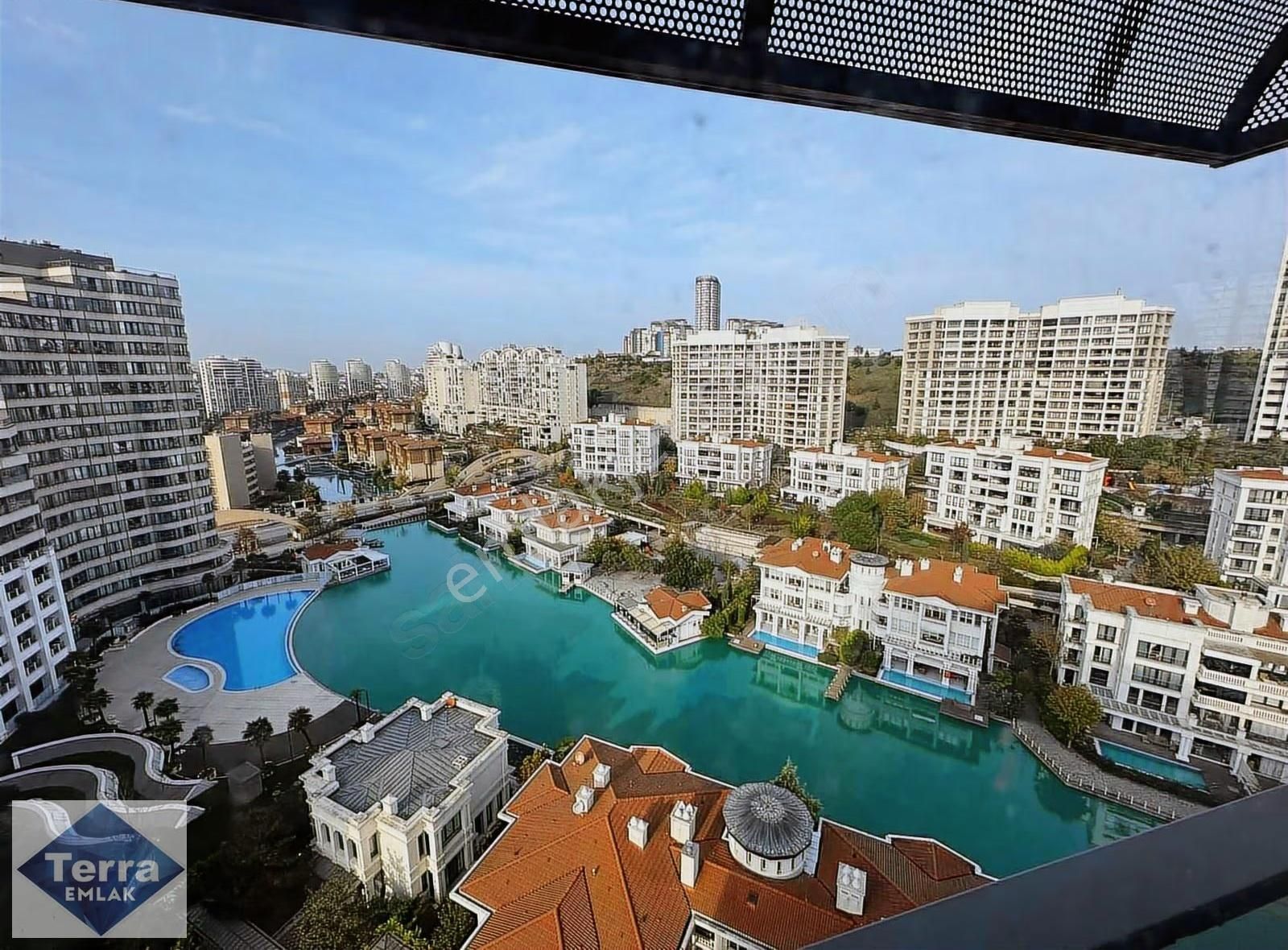 Atakent İstanbul Sarayları 4+1 Teraslı Daire - Görsel 2