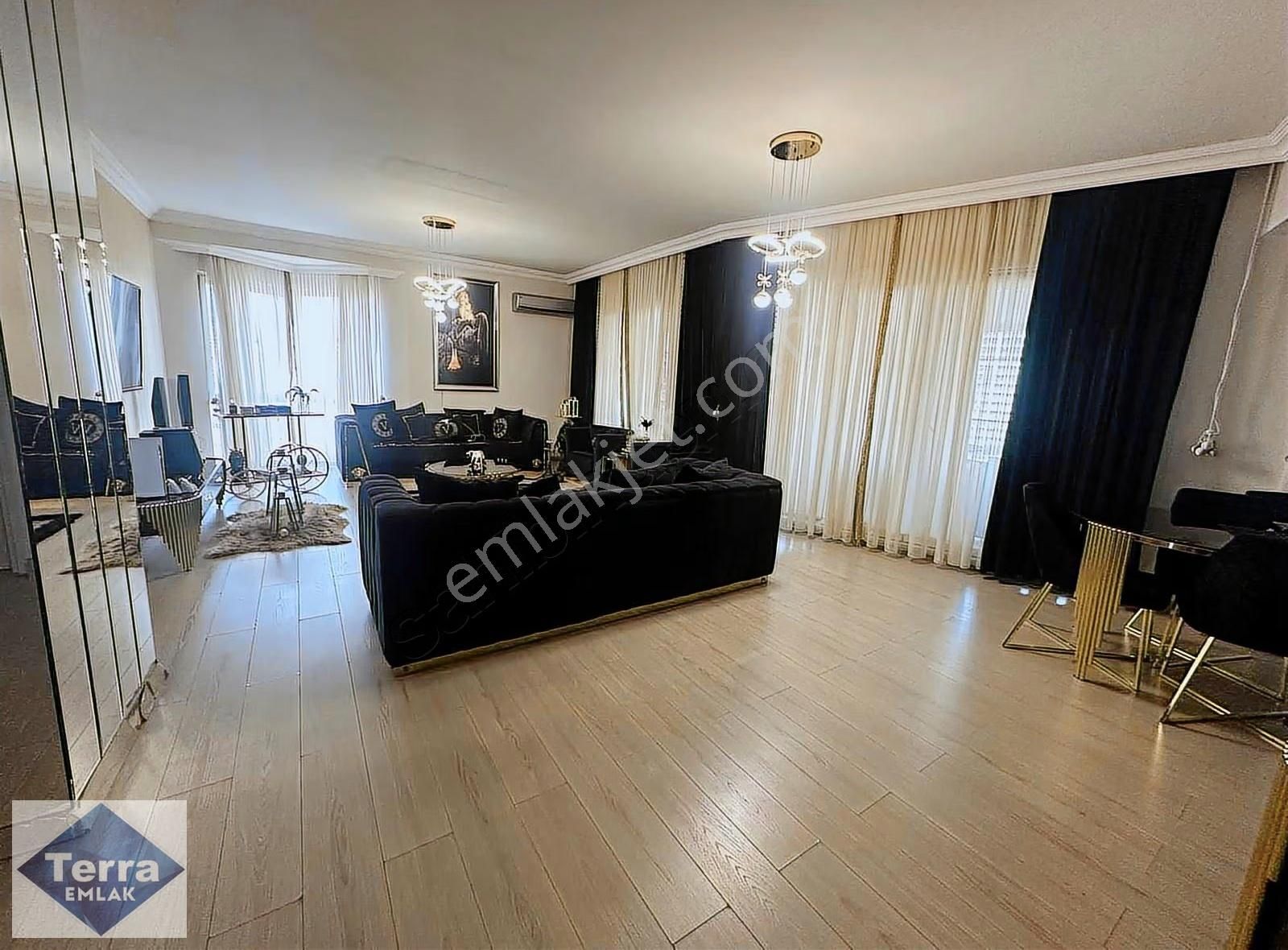 Atakent İstanbul Sarayları 4+1 Teraslı Daire - Görsel 17