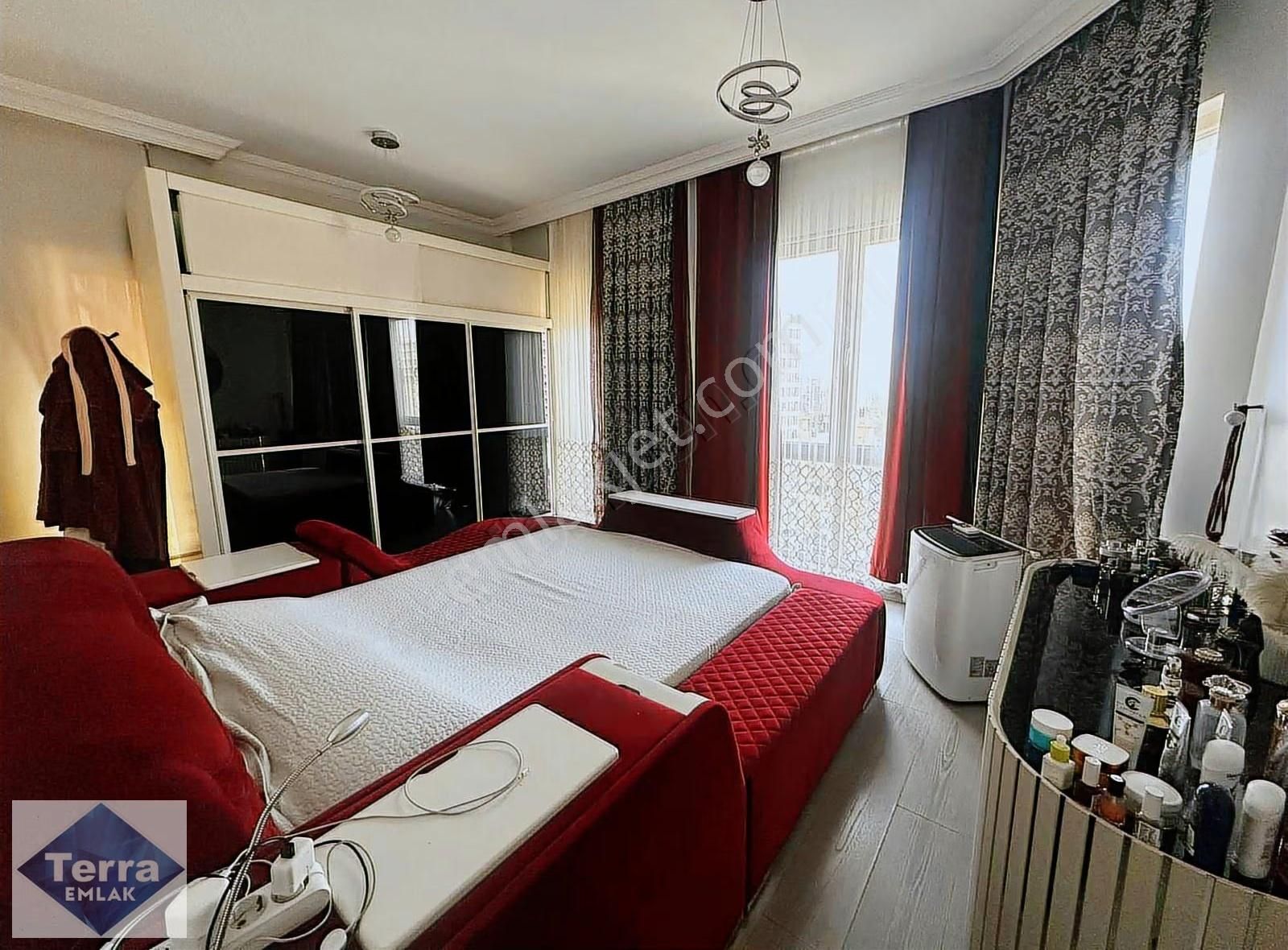 Atakent İstanbul Sarayları 4+1 Teraslı Daire - Görsel 16