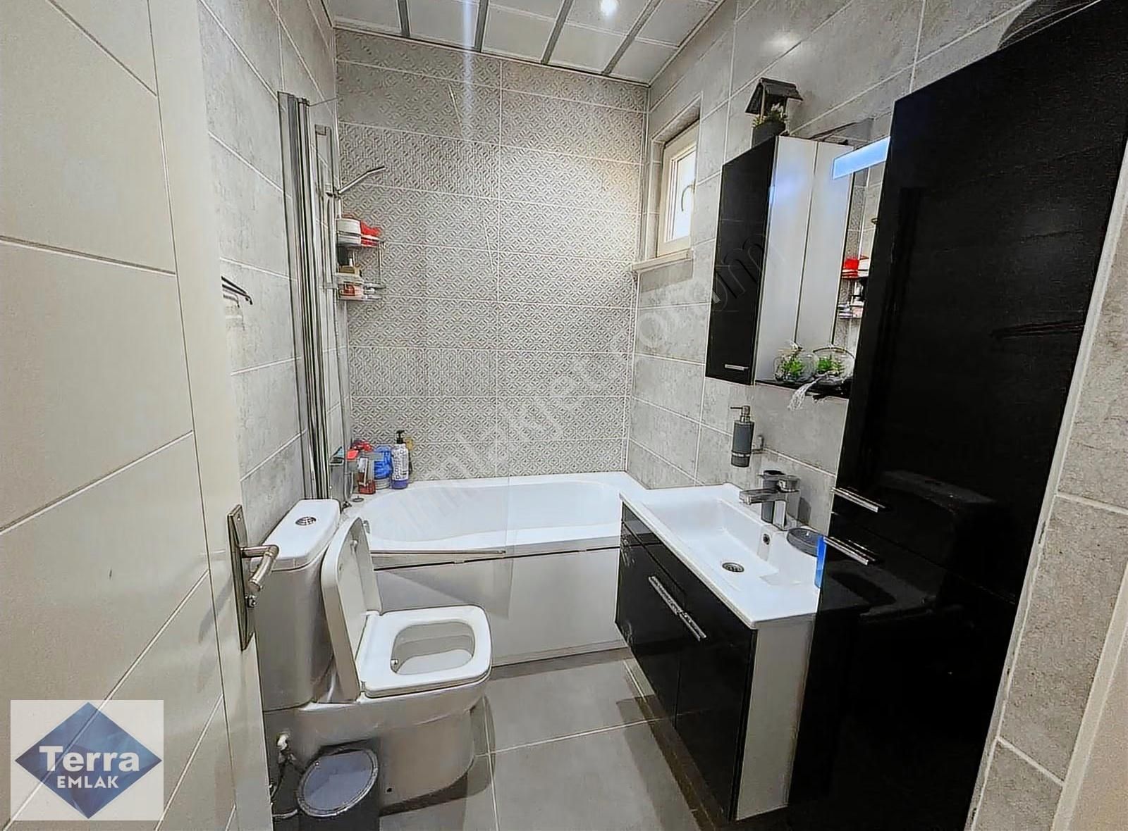 Atakent İstanbul Sarayları 4+1 Teraslı Daire - Görsel 8