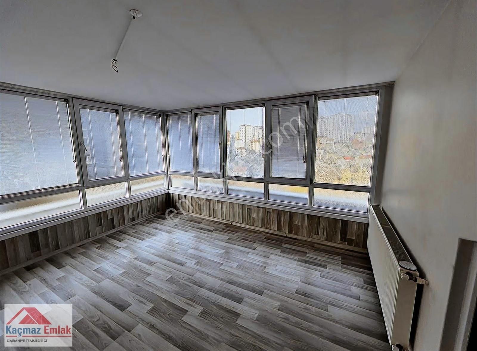 Ümraniye Armağanevler Mahallesinde Kiralık 4+1 Dubleks Daire - Görsel 2