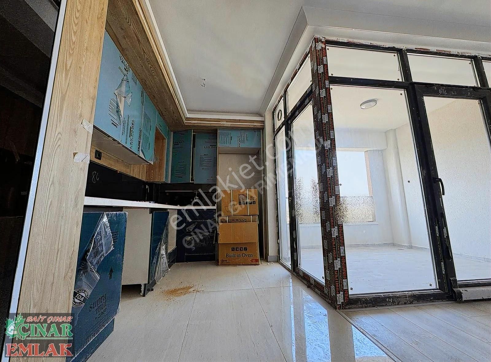 Çınar'dan Şok Fiyata Site İçersinde Merkezi Ve Geniş 2+1 Arakat - Görsel 3