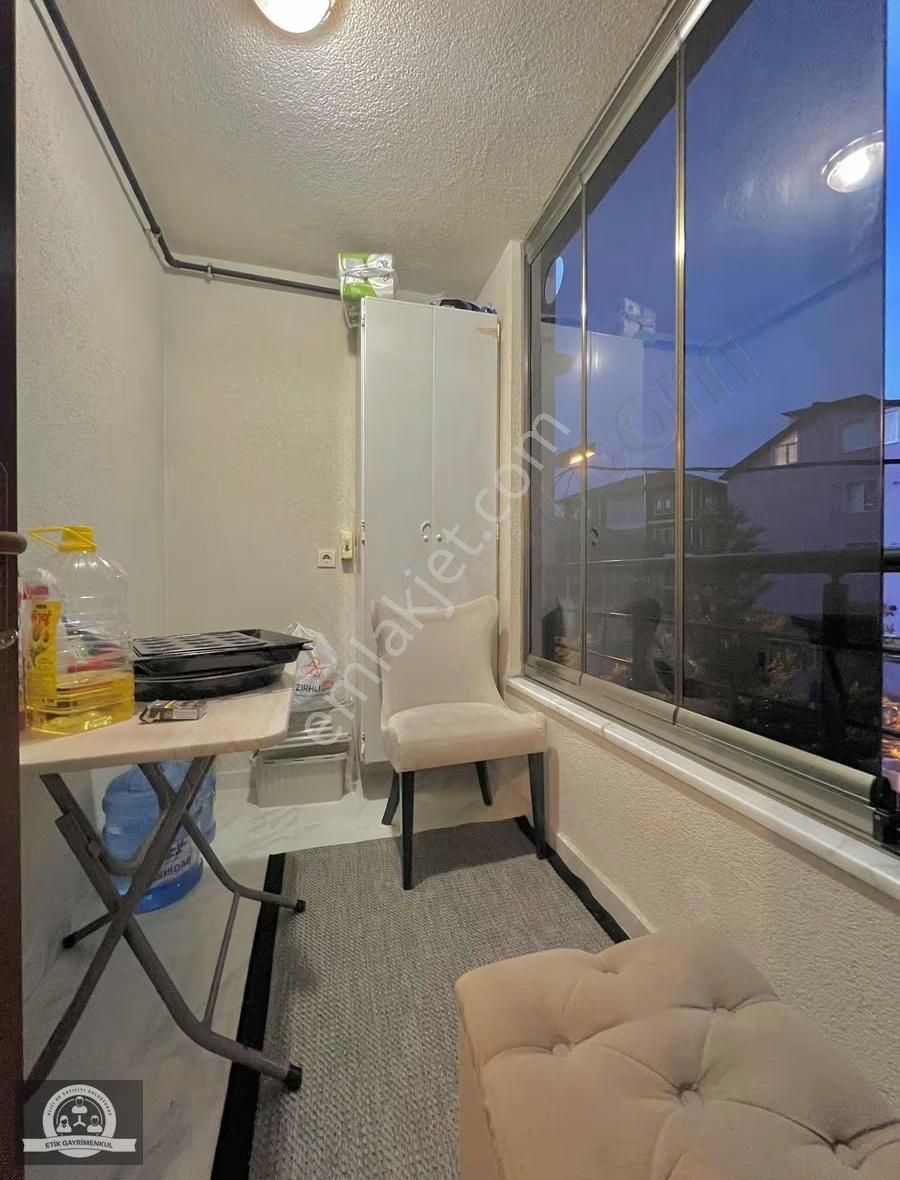 Emek Mahallesinde Sınırsız Kredi İmkanlı 3+1 Arakat Daire - Görsel 3