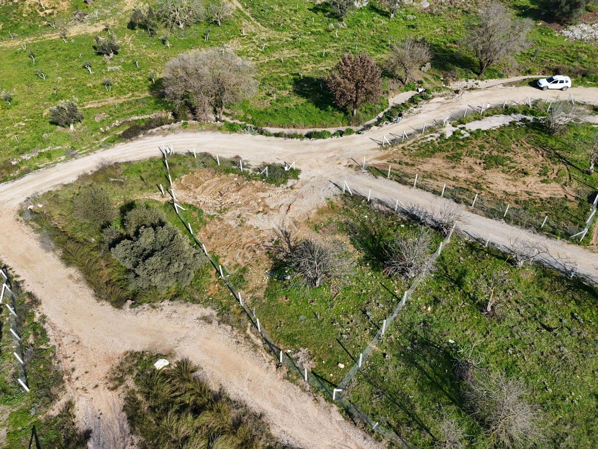 Adenus Gayrimenkul - Menderes Çakaltepe'de Araç Takasına Uygun Bahçeler - Görsel 9