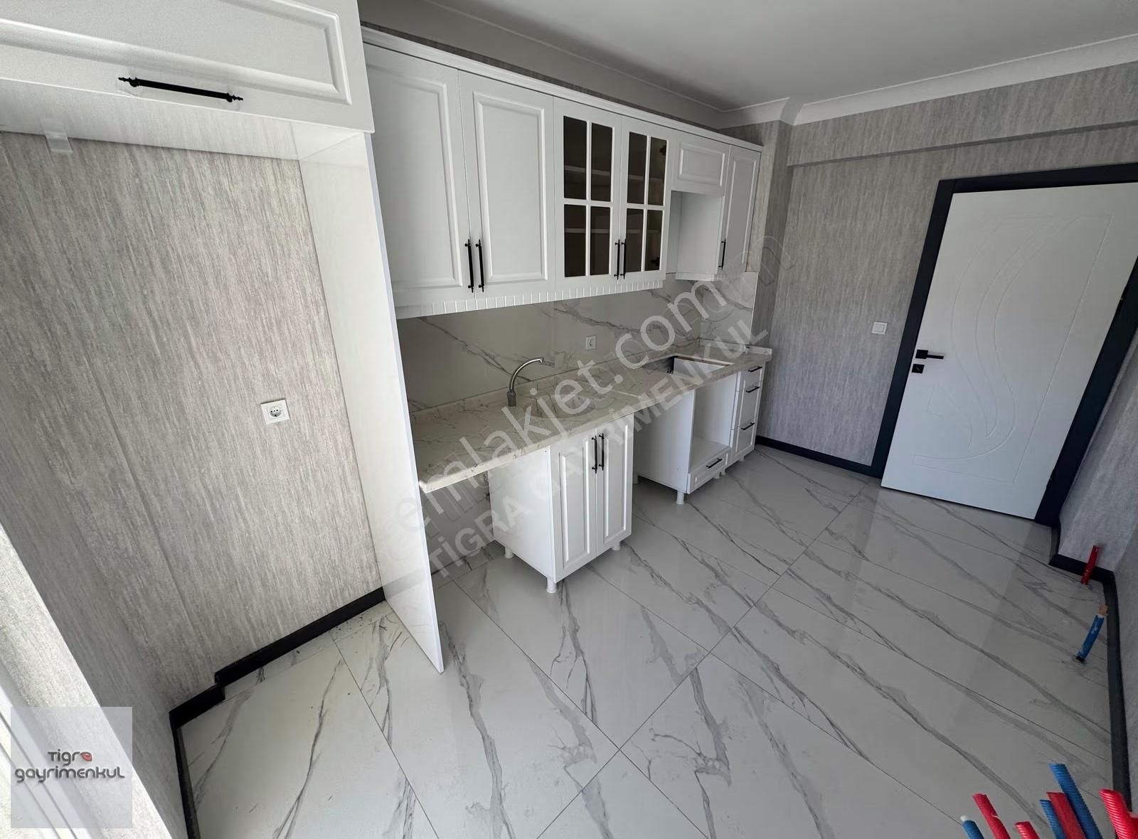 _tigra_durali Alıç Mah.3+1 Sıfır Satılık Daire 3 .katta 125 M2