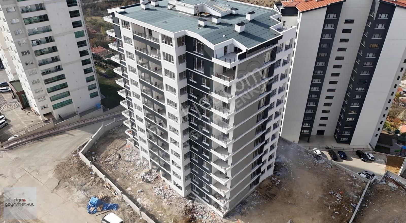 _tigra_ege Mah. Süper Lokasyon Manzaralı 3+1 Sıfır Dubleks