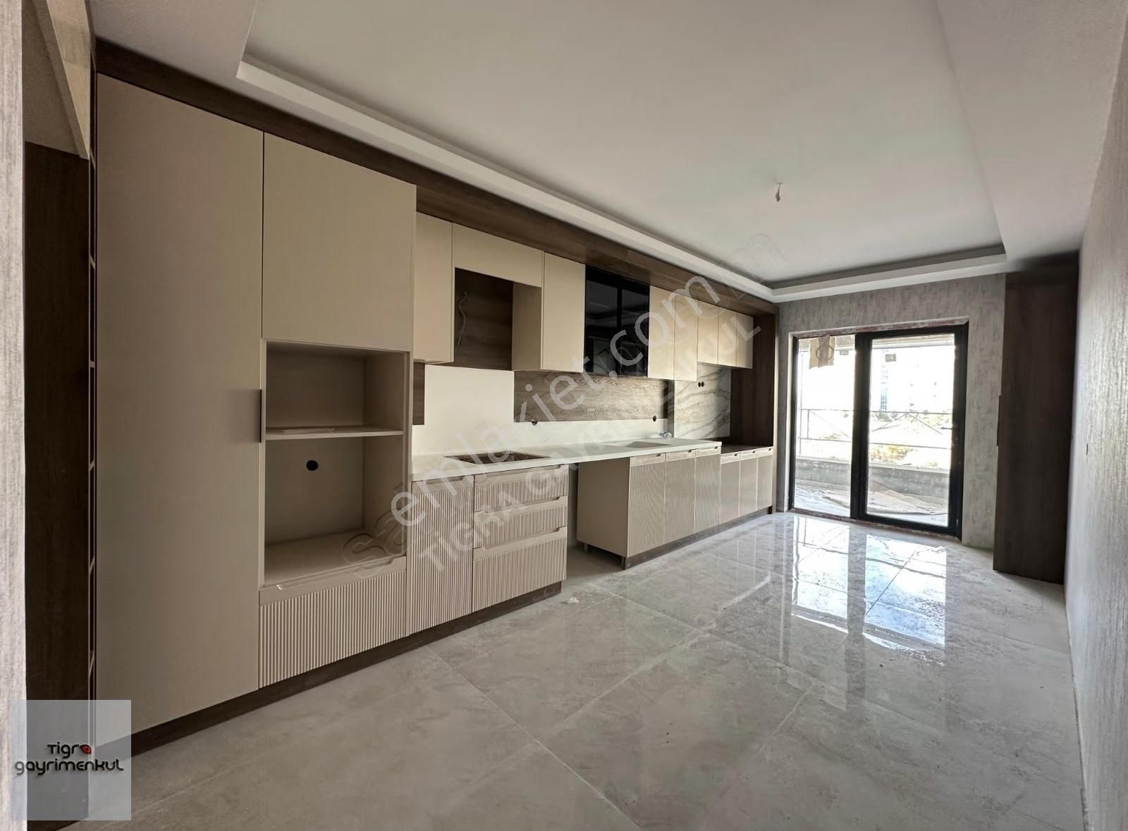 ▄tigra▄ege Mh.n.yolu Cadde Yakını Sitede Yerden Isıtma 3+1 Daire - Görsel 32