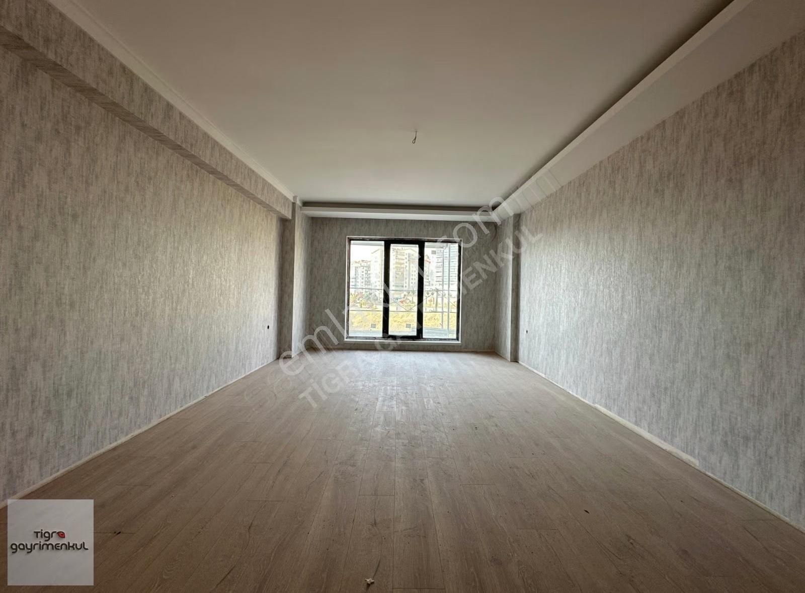 ▄tigra▄ege Mh.n.yolu Cadde Yakını Sitede Yerden Isıtma 3+1 Daire - Görsel 21