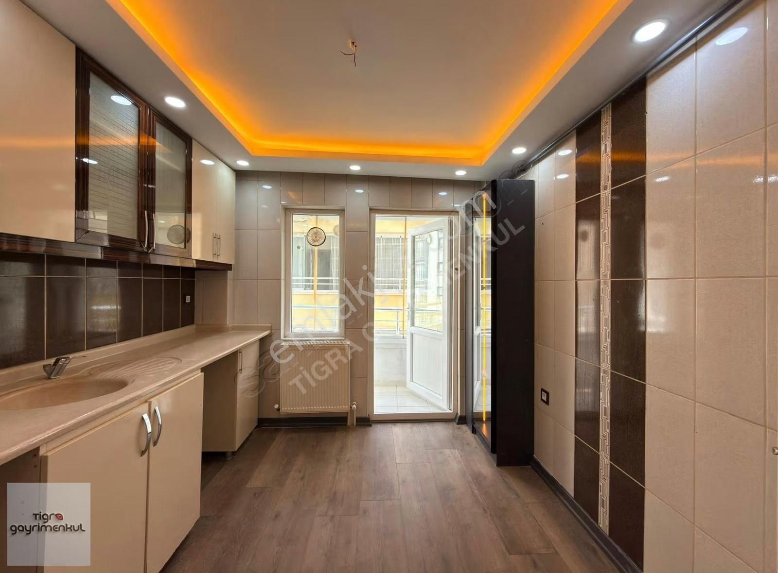 _tigra_doğukent Caddesi Yakını 3+1 Asansörlü Satılık Daire - Görsel 14