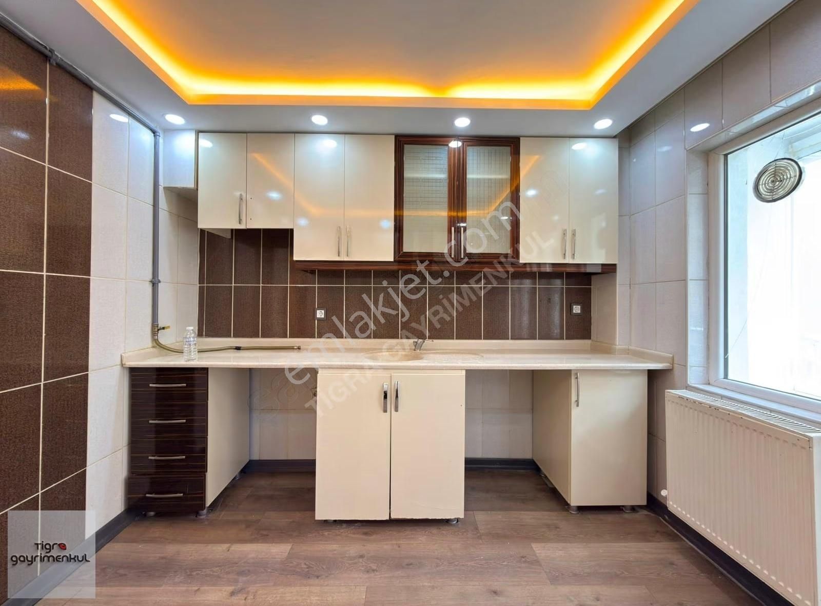_tigra_doğukent Caddesi Yakını 3+1 Asansörlü Satılık Daire - Görsel 5