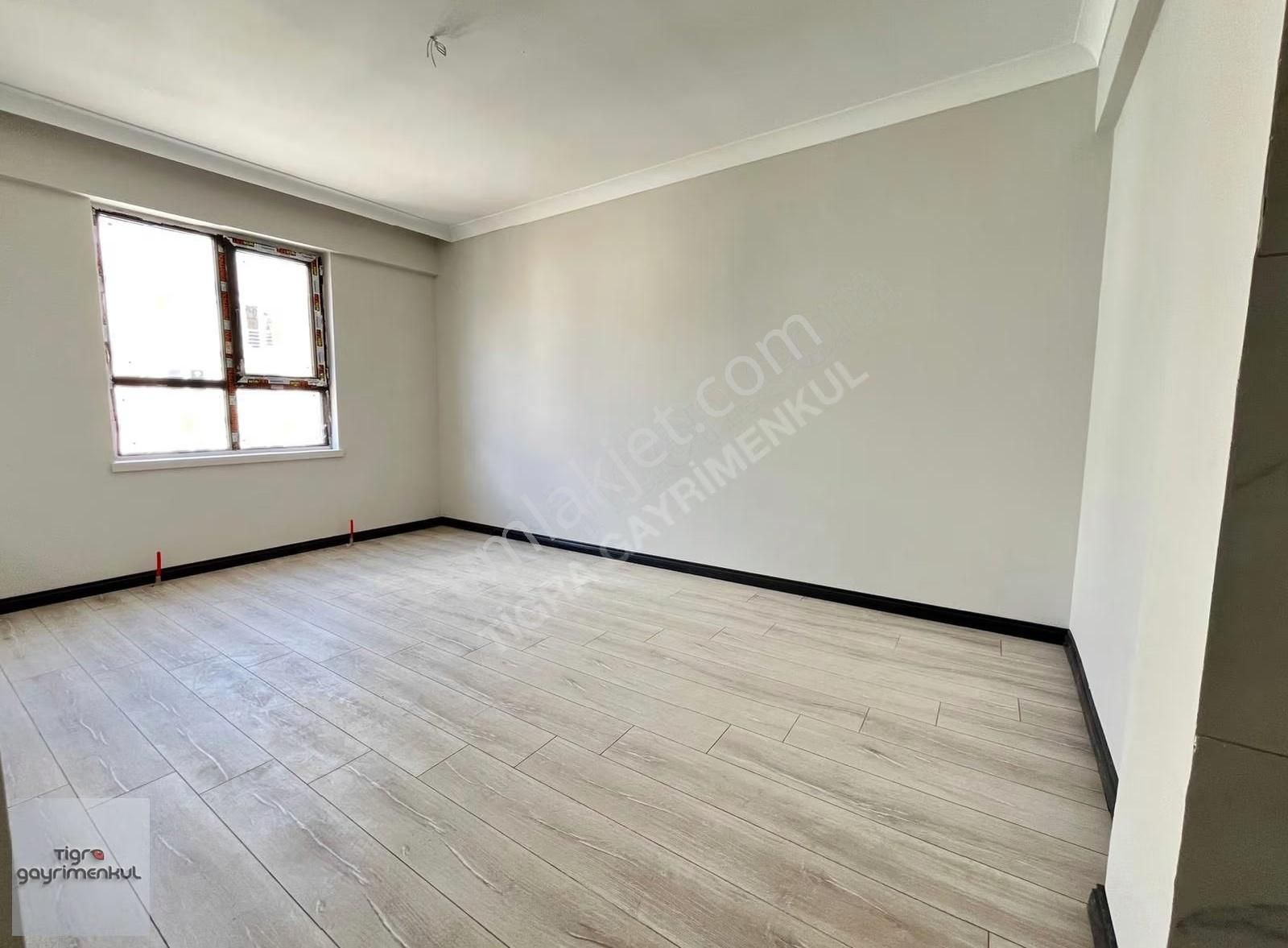 ▄tigra▄çift Bloklu Sitede Manzaralı 130m² 3+1 Satılık Daire! - Görsel 17