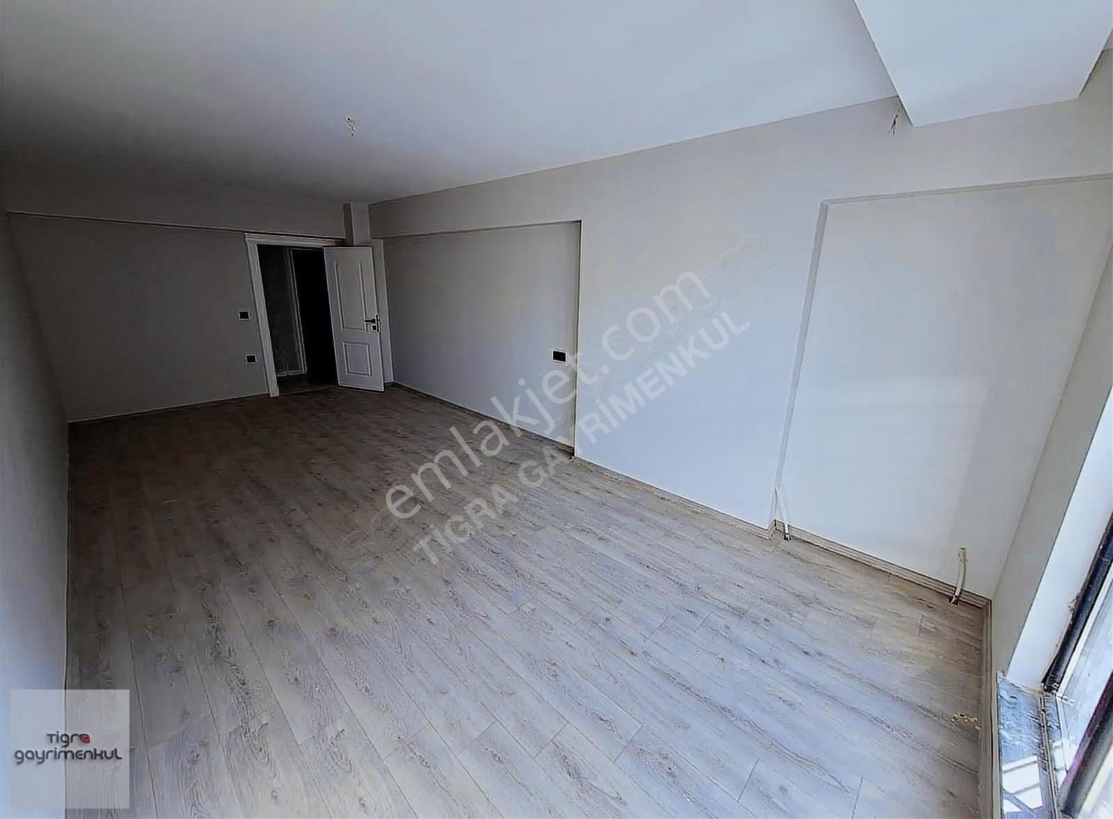 ▄tigra▄vadi Manzara Evleri 3.etap Hazır Oturum 3+1 Satılık Daire - Görsel 2
