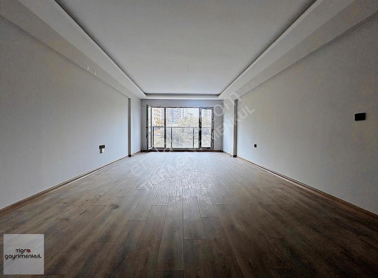 ▄tigra▄ege Mah. Vadi Tower'da 140m² 3+1 Satılık Daire!! - Görsel 3