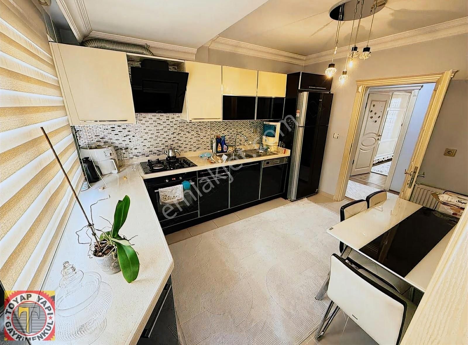 Toyap Yapıdan Acil Satılık 135m2 Masrafsız 2.kat 3+1 Arakat