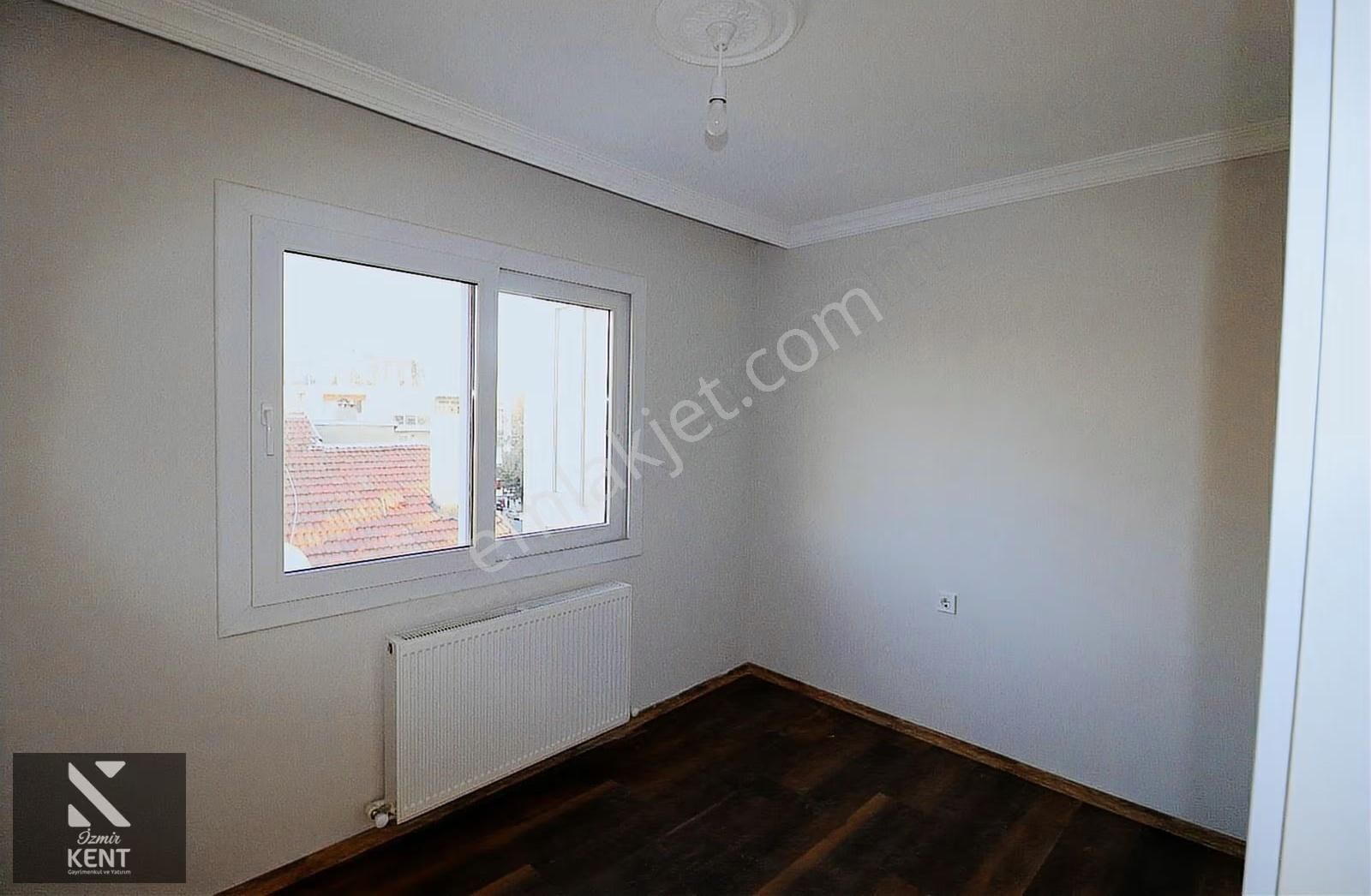 Karşıyaka Girne Caddesinde Satılık 2+1 Daire - Görsel 26