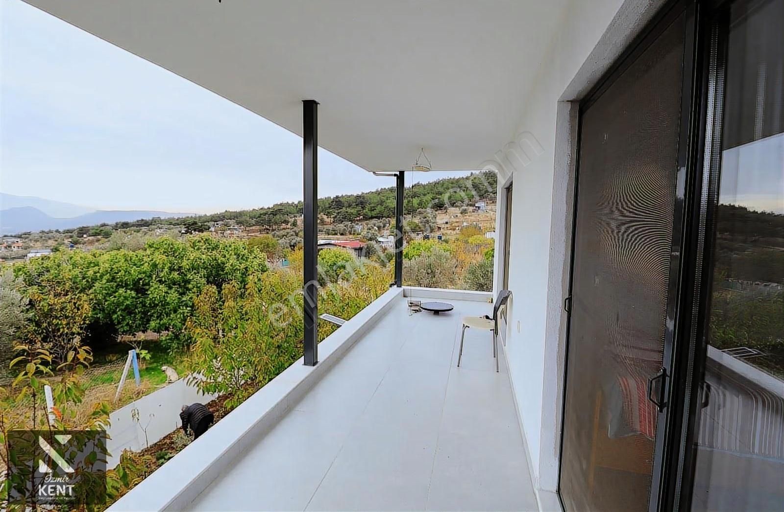 Bornova Yakaköy'de Satılık 300 M2 Bahçe İçinde Dubleks 168 M2 Ev - Görsel 7