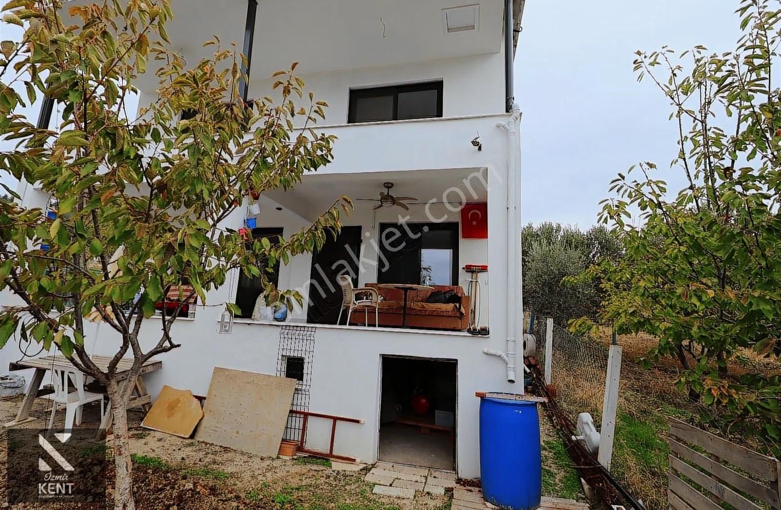 Bornova Yakaköy'de Satılık 300 M2 Bahçe İçinde Dubleks 168 M2 Ev - Görsel 26