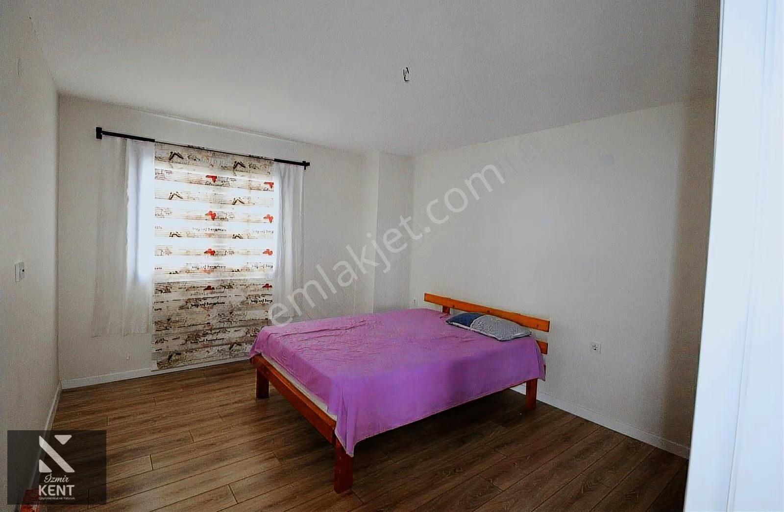 Bornova Yakaköy'de Satılık 300 M2 Bahçe İçinde Dubleks 168 M2 Ev - Görsel 19