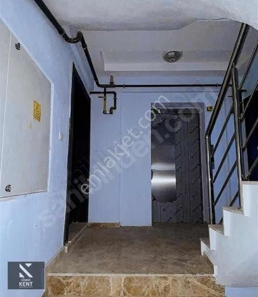 Bornova Mevlana Mahallesi 40 M2 Kiralık 1+1 Daire - Görsel 3
