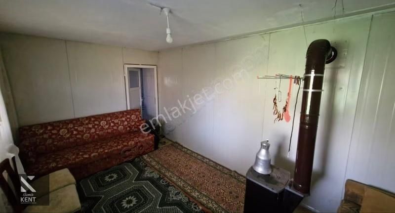 Kemalpaşa Ören Satılık 5630 M2 Bahçe Tek Tapu Elektrik Su Ev - Görsel 23