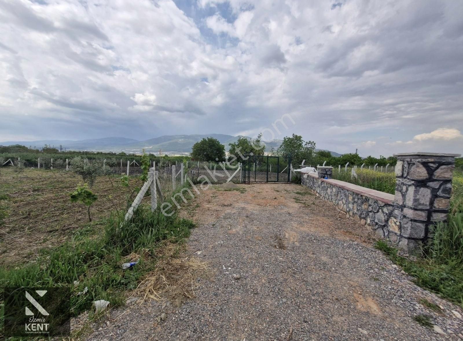 Kemalpaşa Yukarıkızılca Satılık 945 M2 Bahçe - Görsel 21