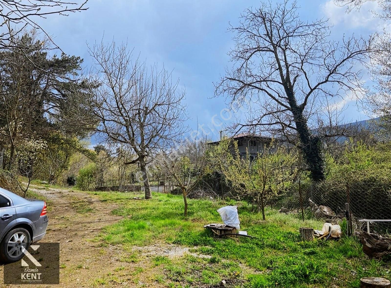 Bayındır Alankıyı Satılık 986m2 Bahçe 3+1 Ev - Görsel 3