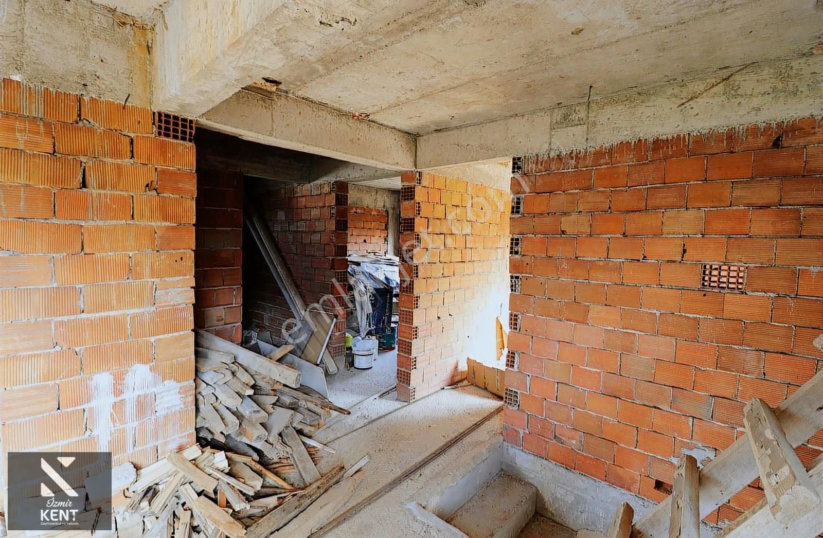 Kemalpaşa Yeşilyurt 1526 M2 İçinde Ev Olan Bahçe - Görsel 27