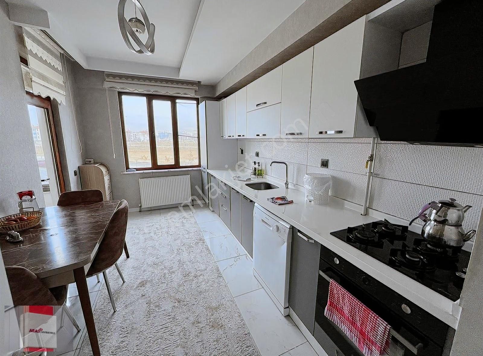 Aras Gyo Dan Selahaddin Eyyübi Mah. Arakat Hesaplı Daire