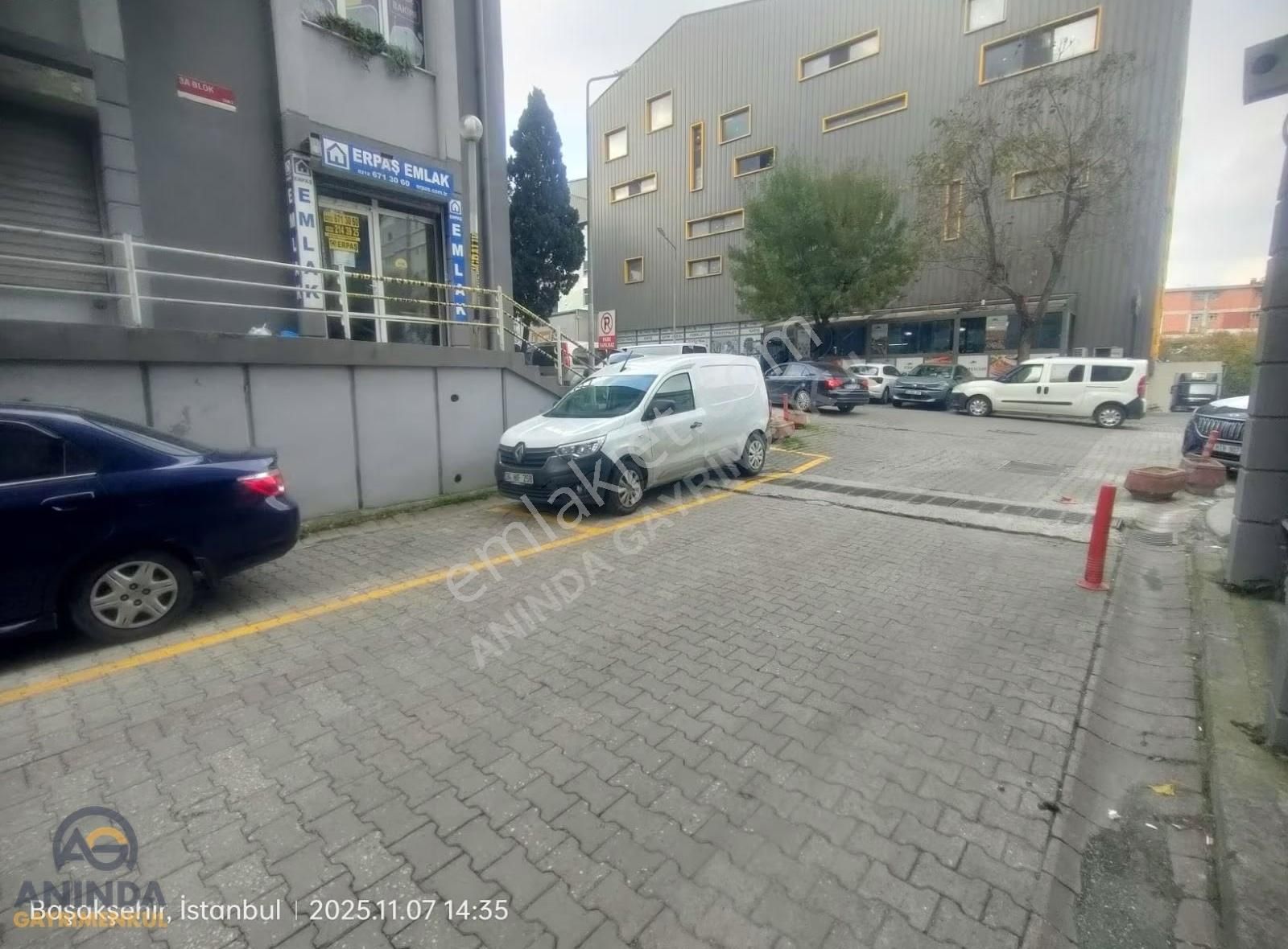 Giyim Sanatkarları 110 M2 Kiralık Düz Giriş Depo İşyeri - Görsel 3