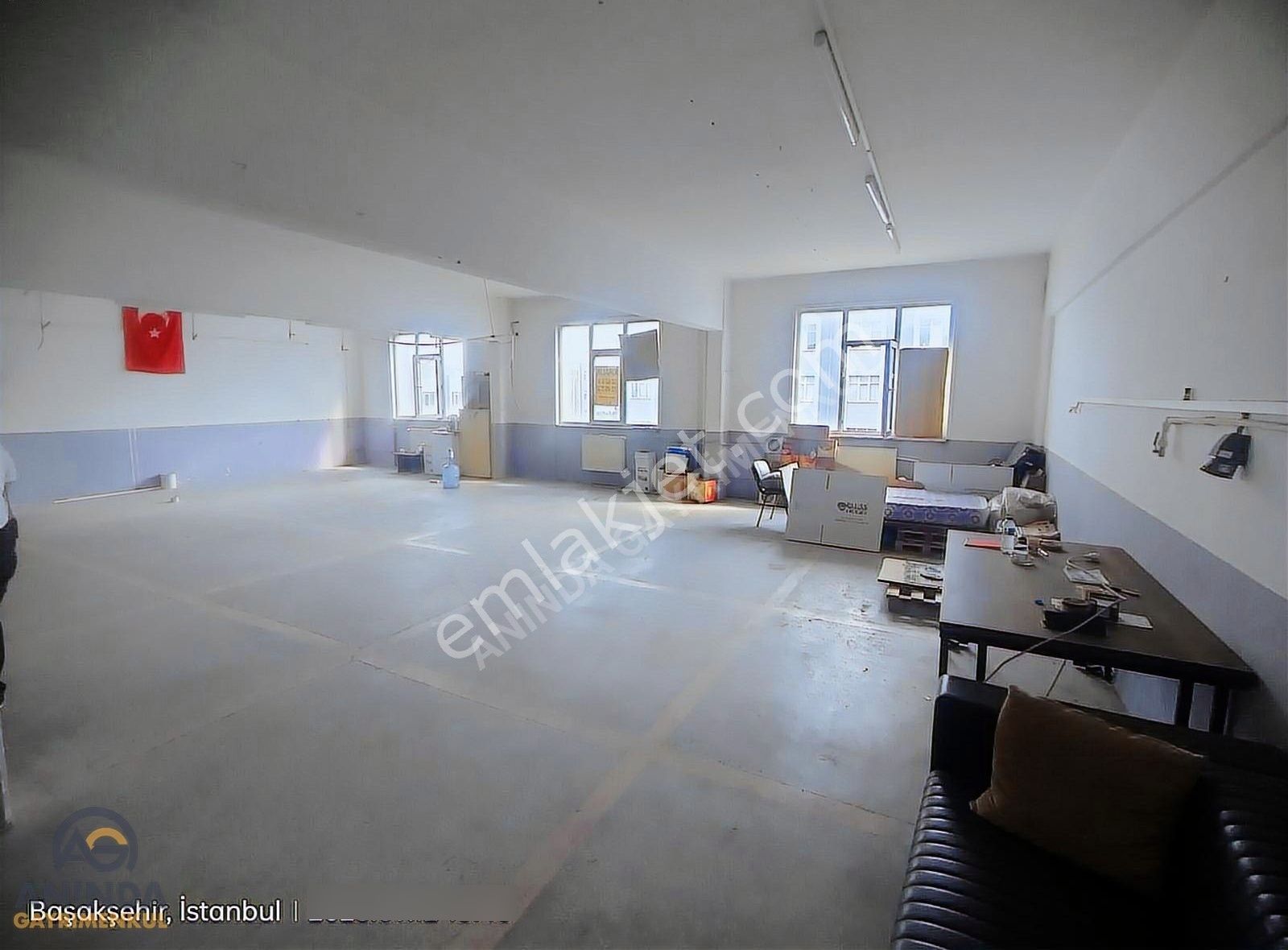 Giyim Sanatkarlarında 165 M2 Çorap Atölyesine Uygun Kiralık - Görsel 3