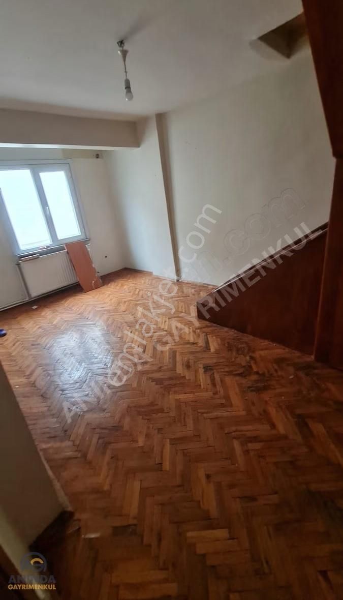 Küçükçekmece Yeşilova Mahallesi Kiralık 160 M2 Dublex Daire - Görsel 2