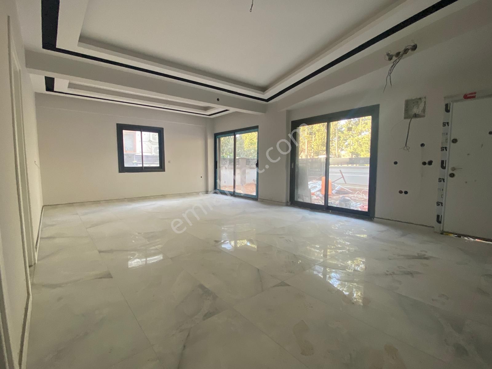 Adenus Gayrimenkul - Gölcükler Mah. 4+1 Satılık Villa