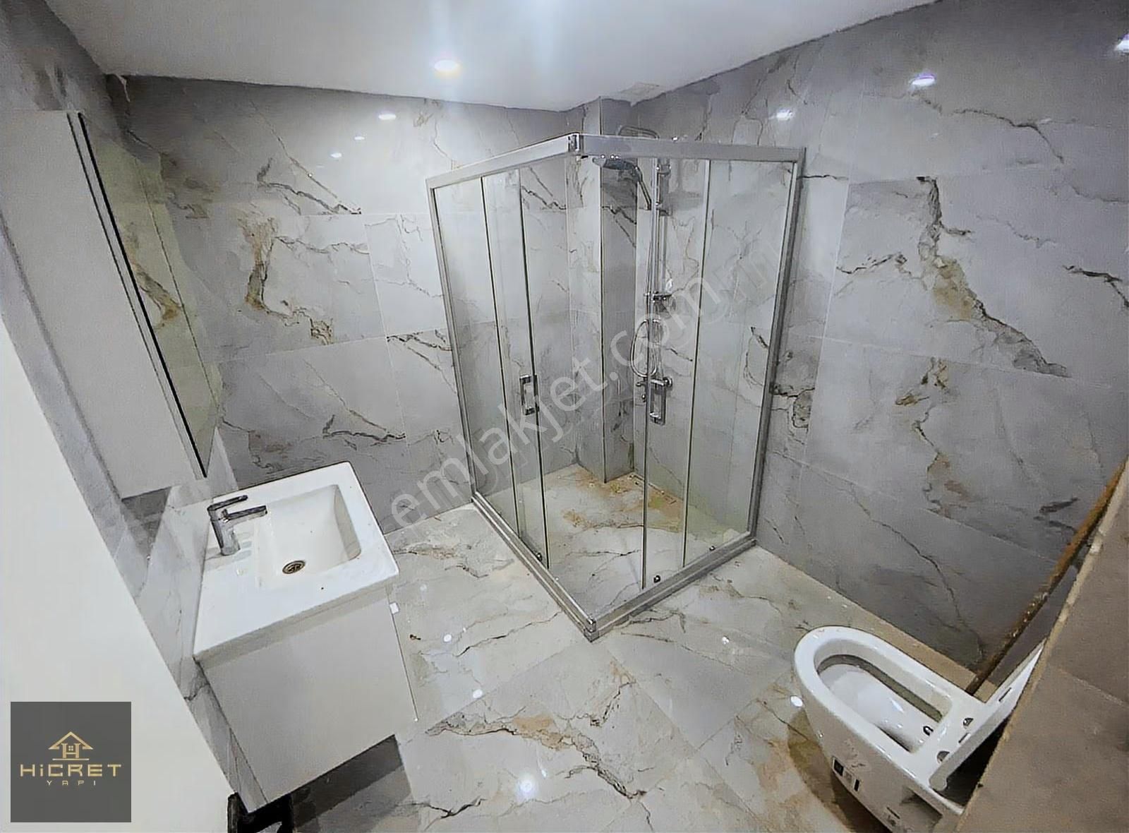 Hicret'den Uğurmumcu Mh. Yerden Isıtmalı 2+1 100 M² 1.kat Daire - Görsel 9