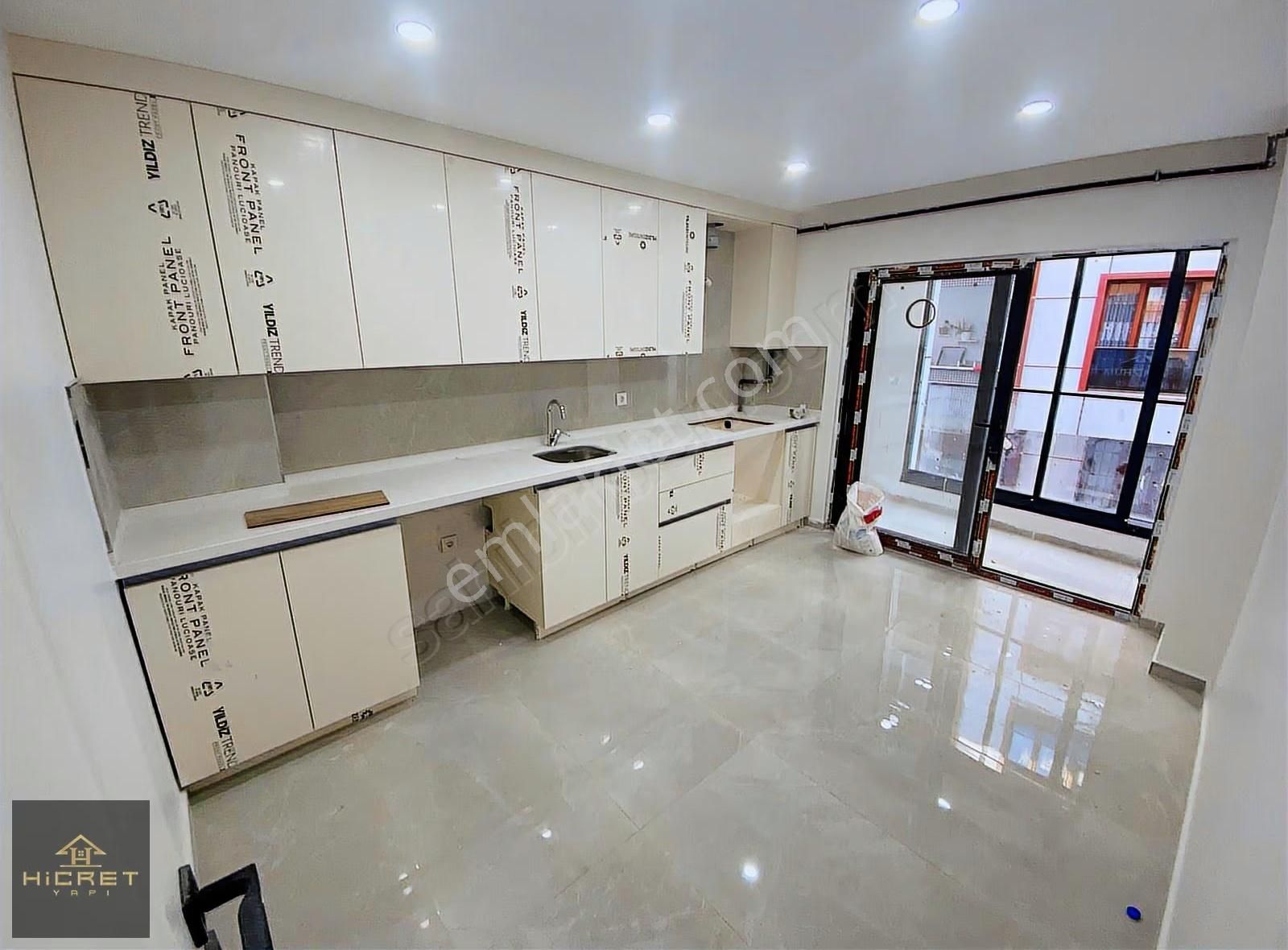 Hicret'den Uğurmumcu Mh. Yerden Isıtmalı 2+1 100 M² 1.kat Daire