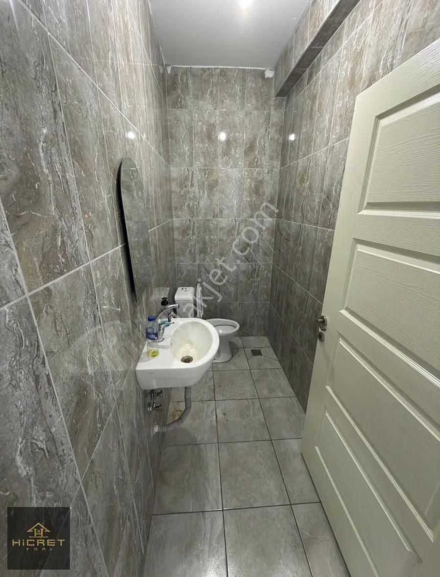 Hicret'den U.mumcu Mh De Caddeye Yakın 85 M² Giriş Dükkan - Görsel 13