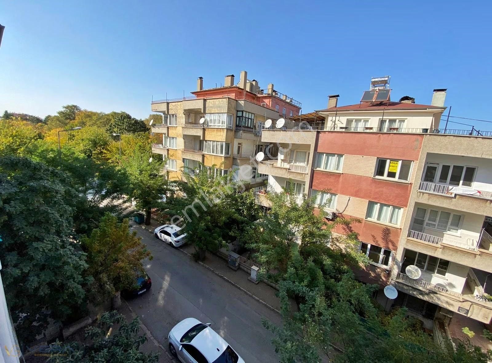 Kavaklık'da Merkezi Konumda Bakımlı Satılık 3+1 Daire - Görsel 9