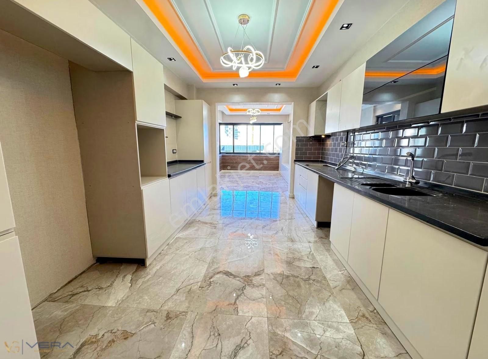 Beştepede 3.5+1 Sıfır Daire 172 M² Net, 1. Kat, Kapalı Otopark - Görsel 15