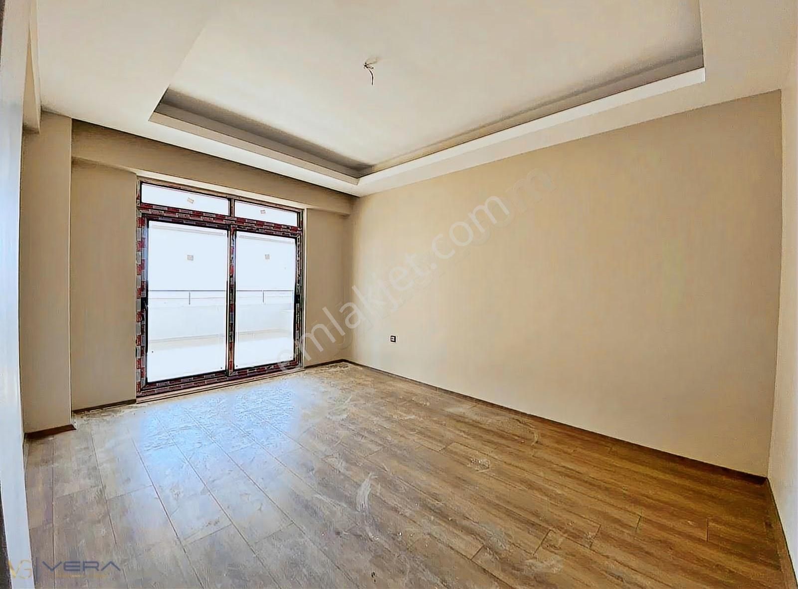 Vera'dan Abdulhamithan'da Satılık 3.5+1 Fırsat Daire - Görsel 21