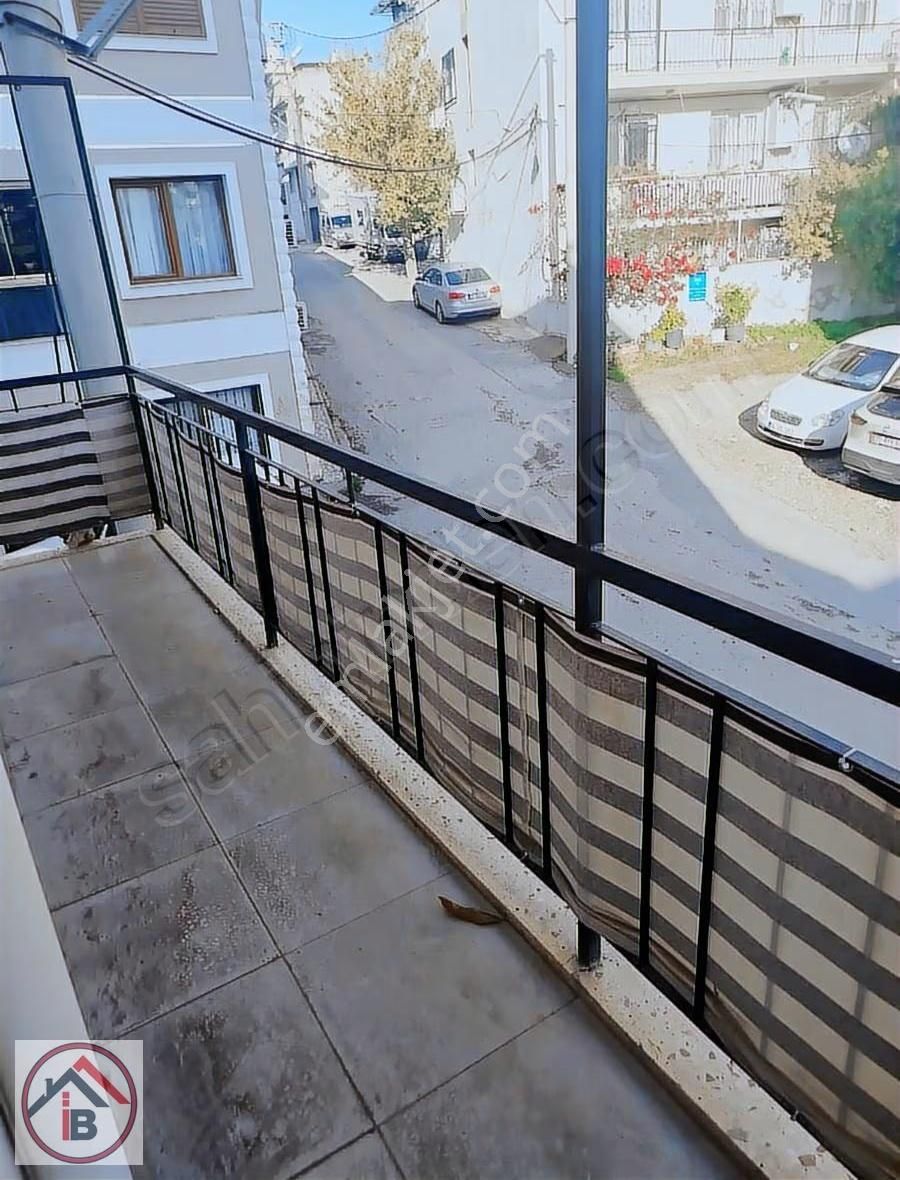 İzmir Buca Lüks Temiz Geniş Kap Mutfak Doğ Gazlı 2+1 120 Mk Köşe - Görsel 4