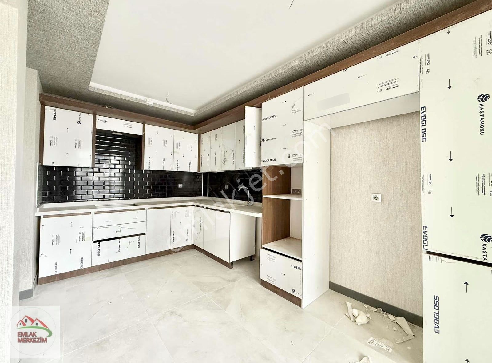 Emlak Merkezim'den F.çelikte Migros Market Karşısı 2+1 Sıfır - Görsel 30