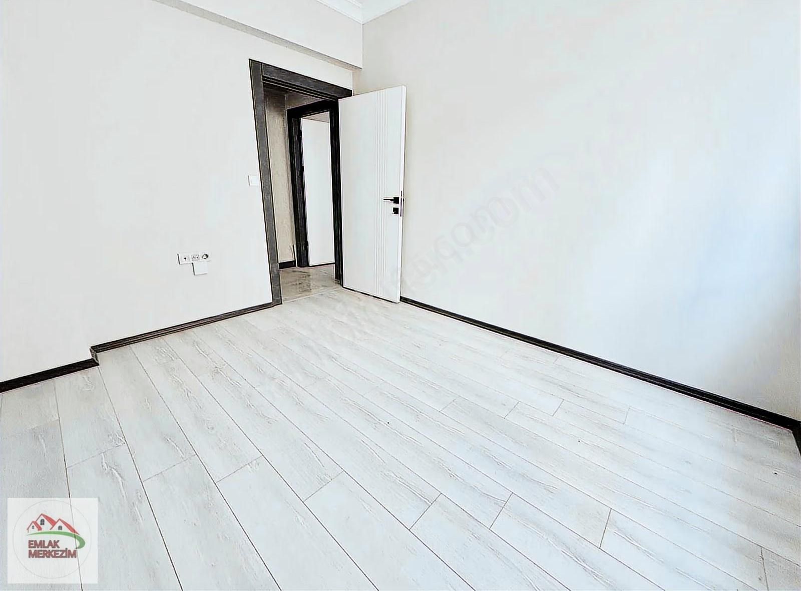 Emlak Merkezim'den F.çelikte Migros Market Karşısı 2+1 Sıfır - Görsel 11