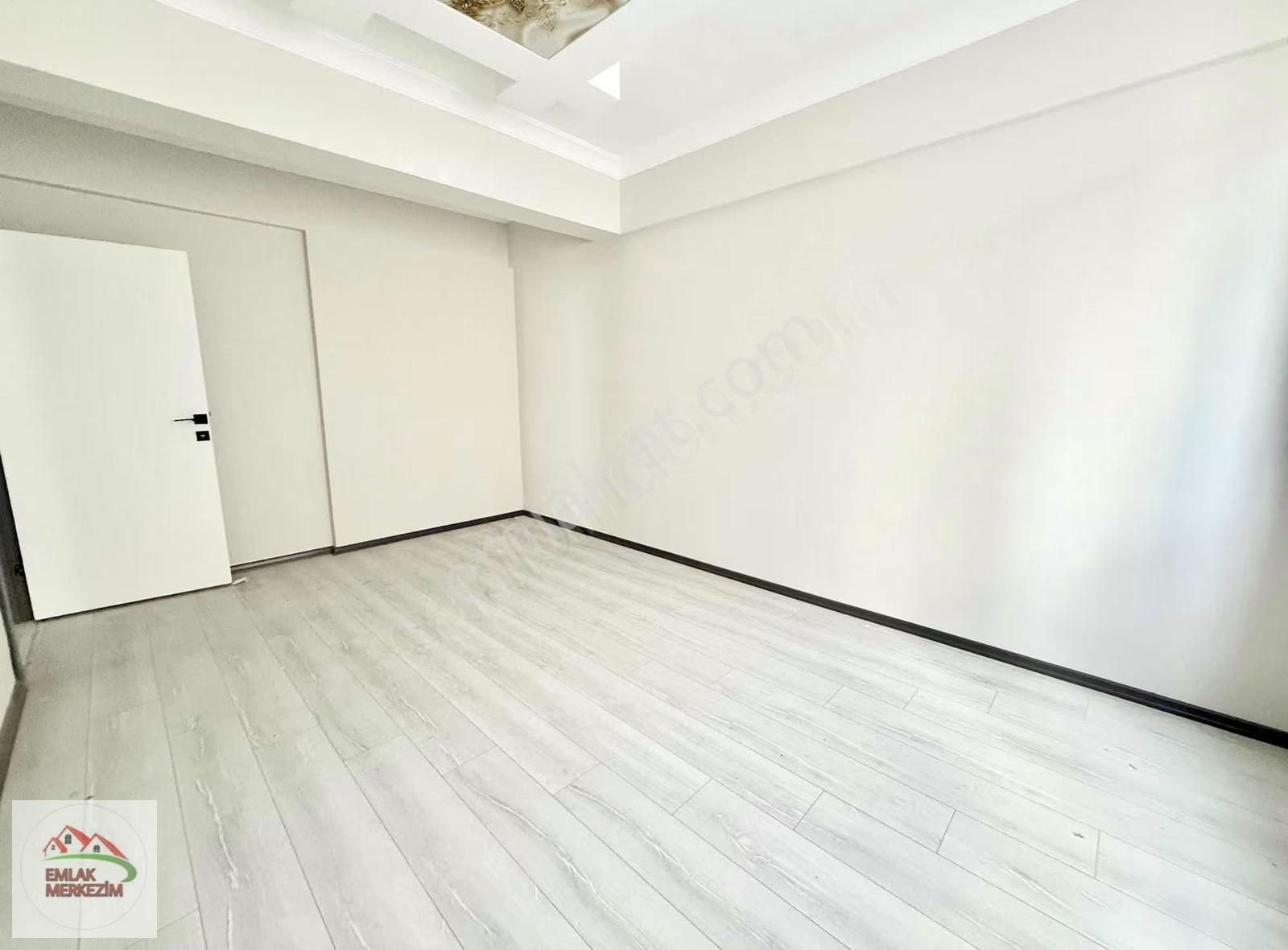 Emlak Merkezim'den F.çelikte Migros Market Karşısı 2+1 Sıfır - Görsel 3