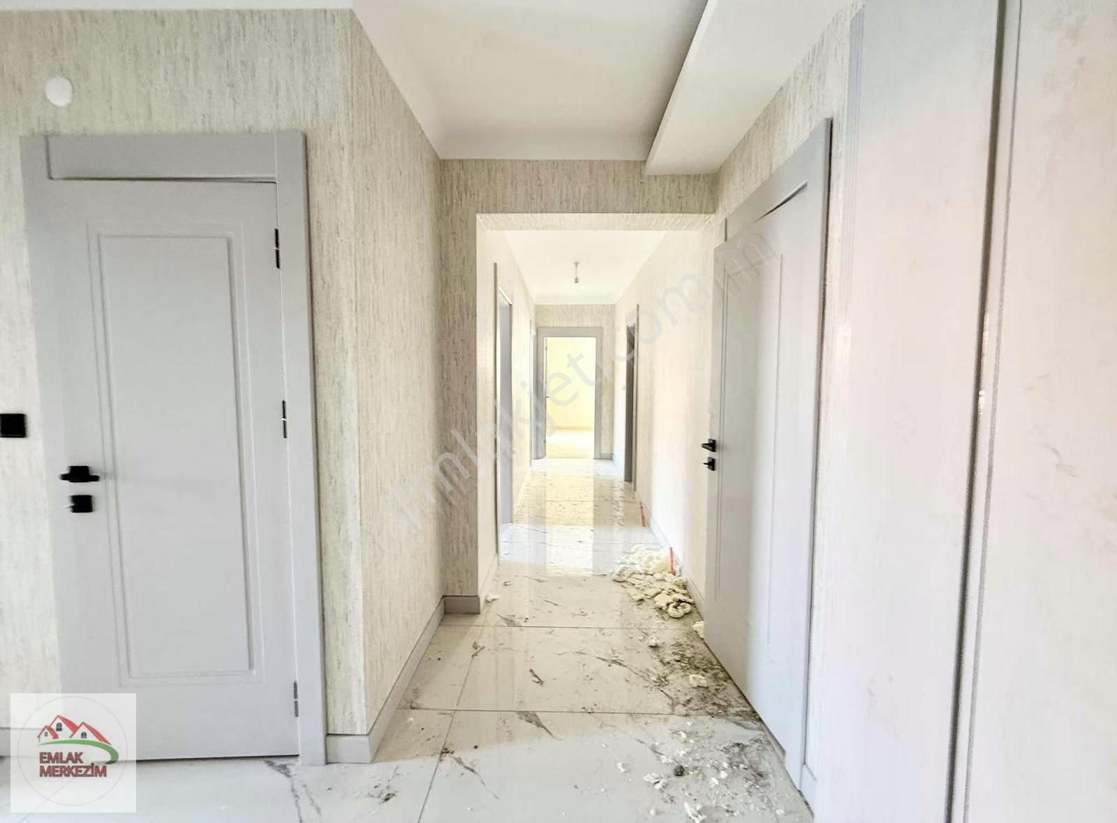 Emlak Merkezim'den 9.cadde Üstünde 3+1 Kilerli Sıfır Lüx Daire - Görsel 9