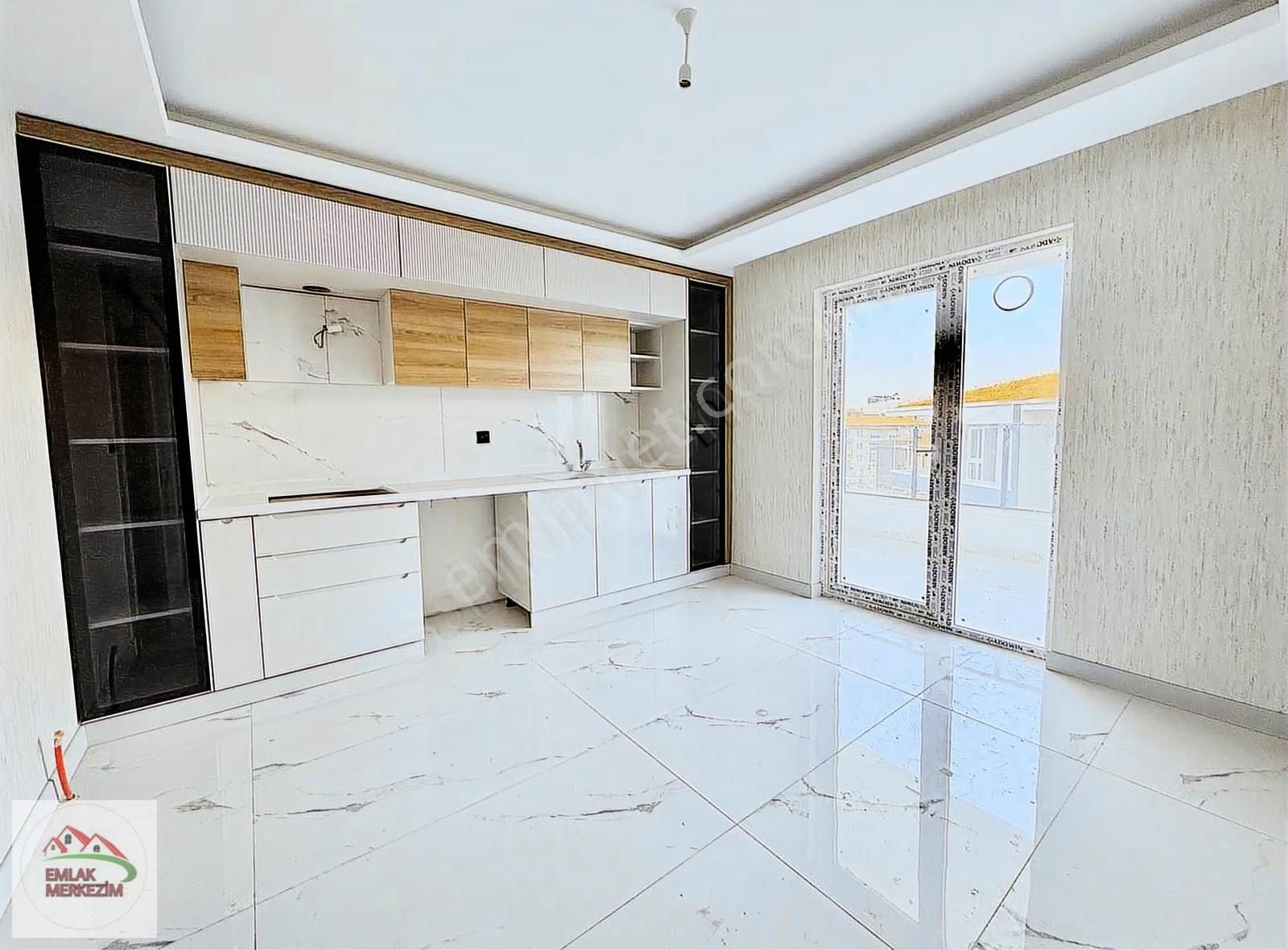 Emlak Merkezim'den 9.cadde Üstünde 3+1 Kilerli Sıfır Lüx Daire