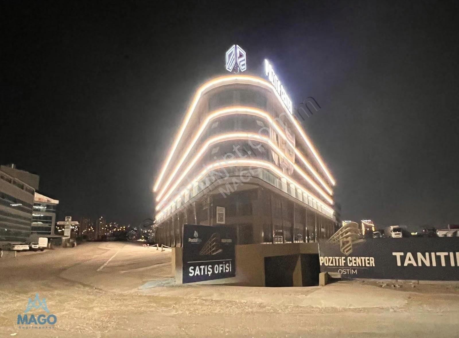 Pozitif Center'de Satılık 55m2 Ofis&büro Cadde Cepheli